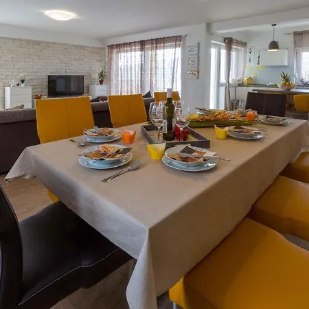 In 39285 Grizane-Belgrad