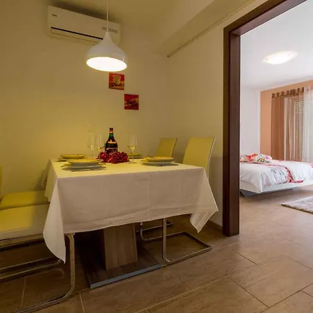 In 39285 Holiday home Grizane-Belgrad
