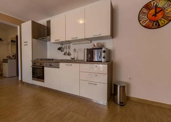 Villa In 39285 Grižane