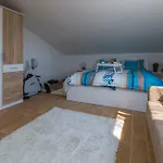 Villa In 39285