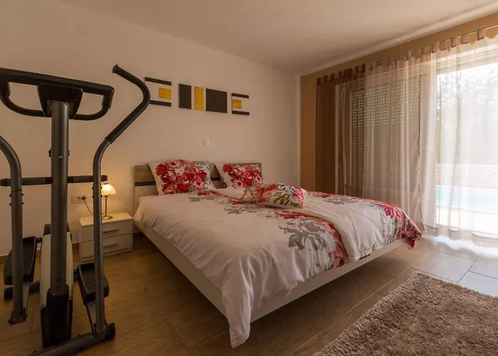 In 39285 Villa Grizane-Belgrad